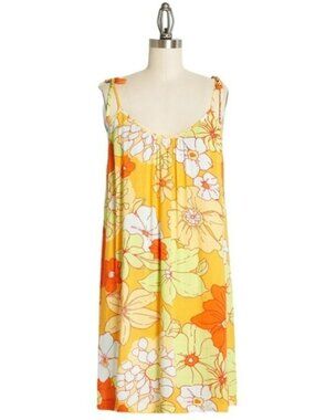 Paradise-Worthy Tie-Shoulder Dress Yellow Honolulu Floral babydoll mini dress
